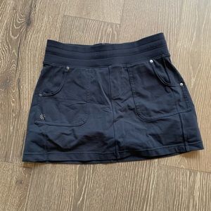 Athleta North Peak skort in black